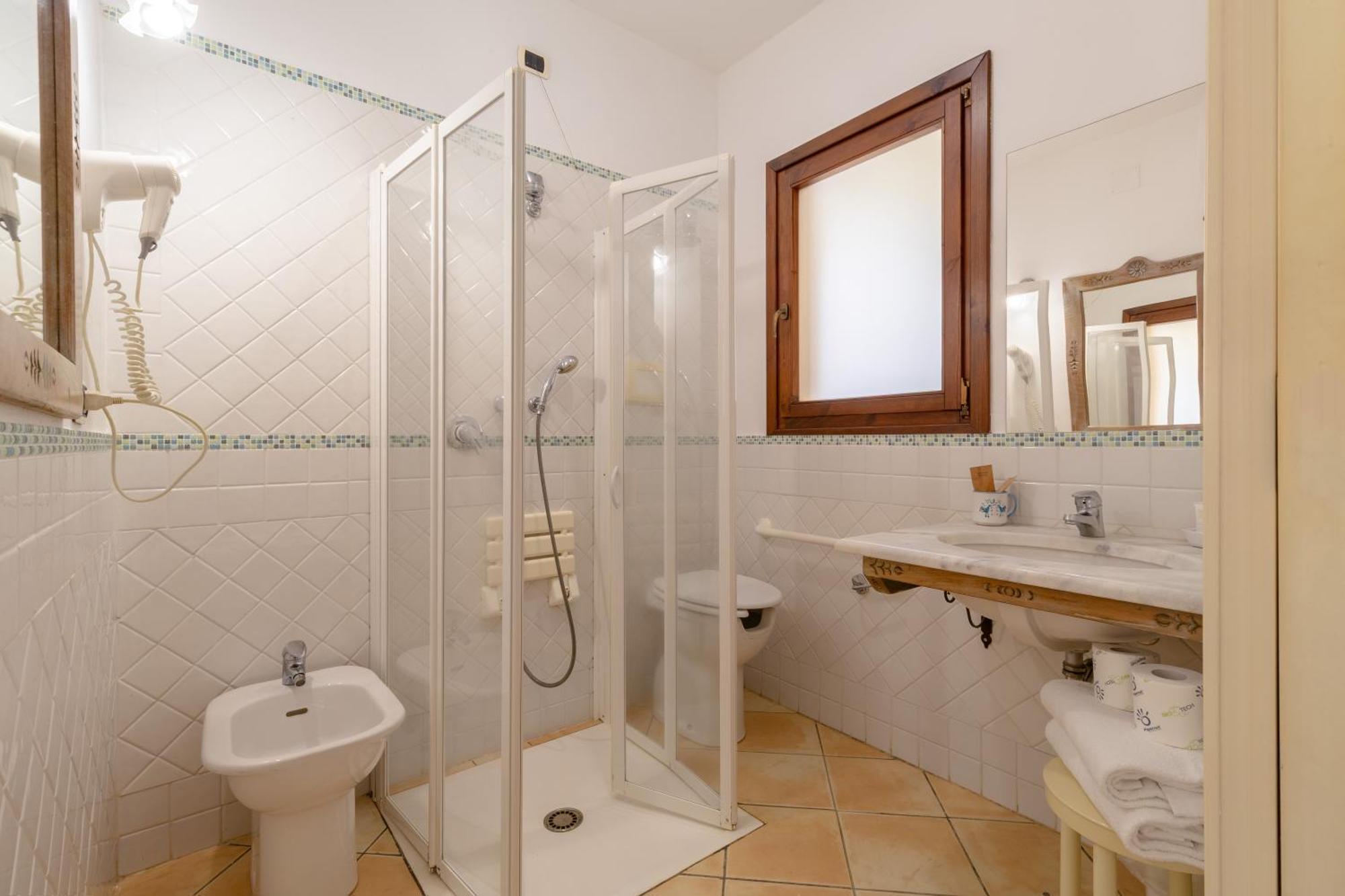 Porto Giunco Residence Villasimius Eksteriør bilde