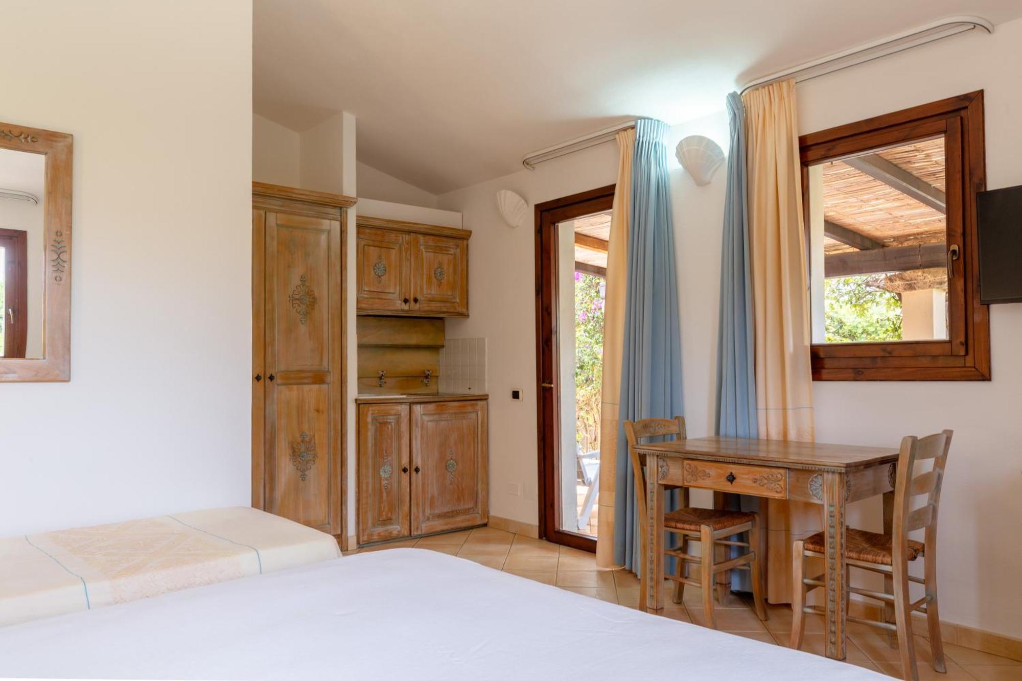 Porto Giunco Residence Villasimius Eksteriør bilde